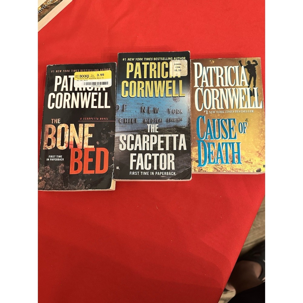 Patricia Cornwell Set Of 3 Paperback Novels